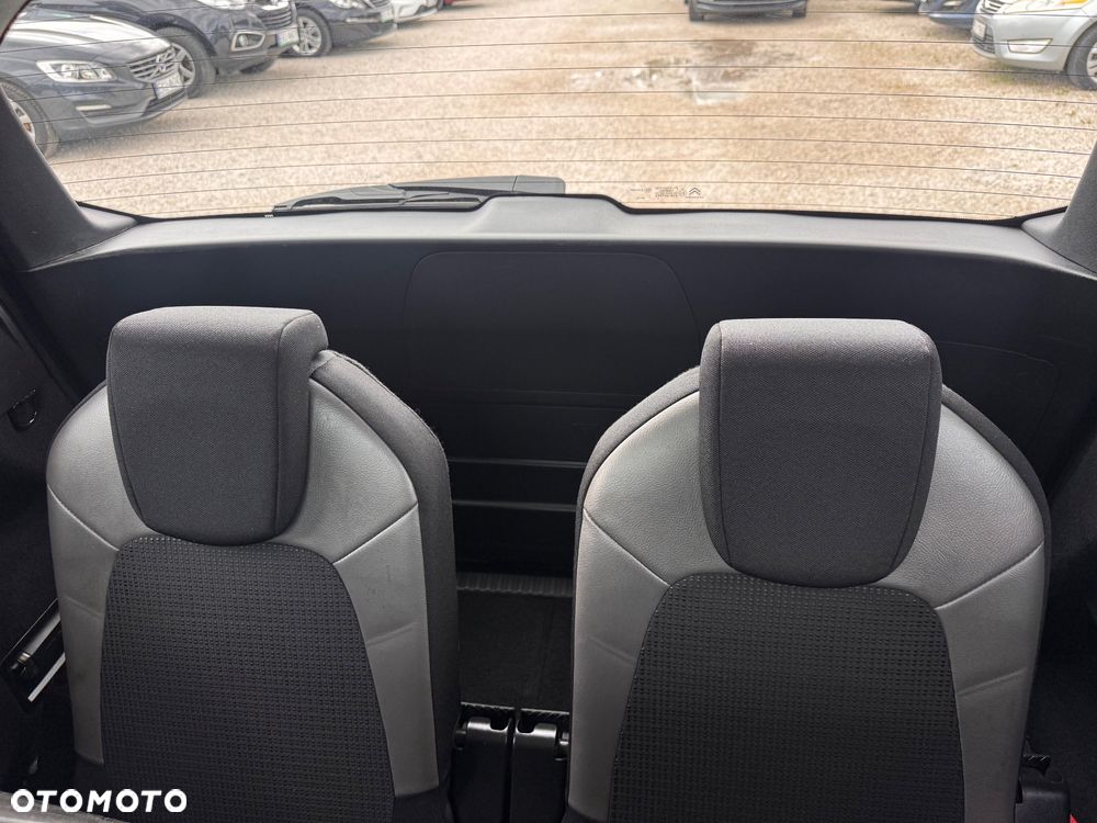 Citroën C4 Picasso e-HDi 115 ETG6 Exclusive - 28