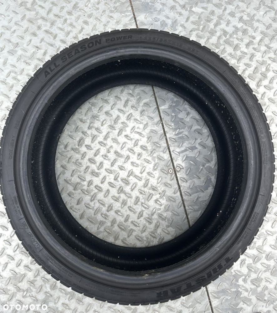 Opony 225/30 R19 2 sztuki jak nowe - 4