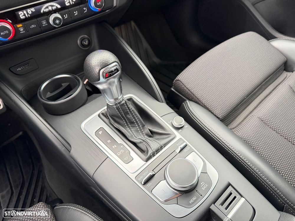 Audi A3 Sportback 1.6 TDI S-line S tronic - 18