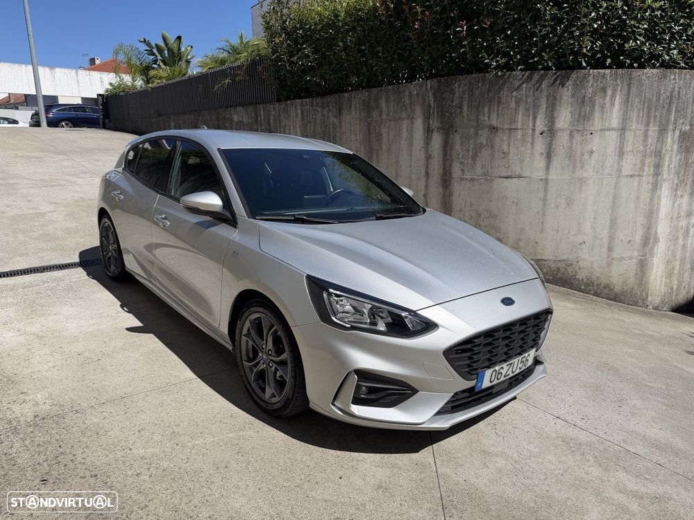 Ford Focus 1.0 EcoBoost MHEV ST-Line - 3