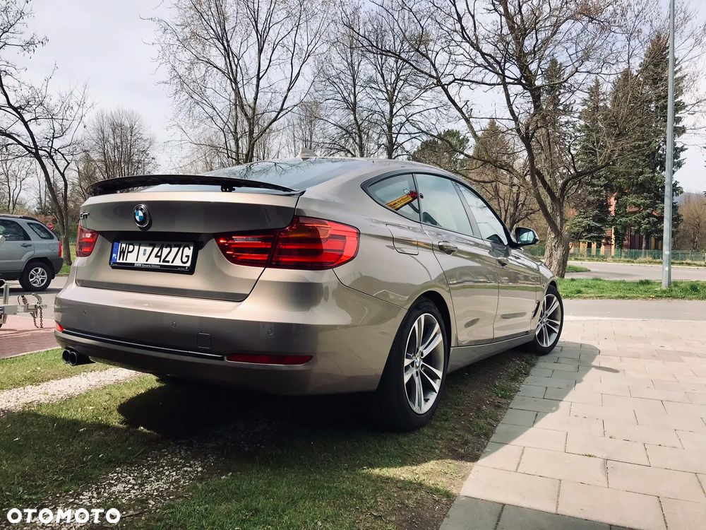 BMW 3GT 325d Sport Line - 5