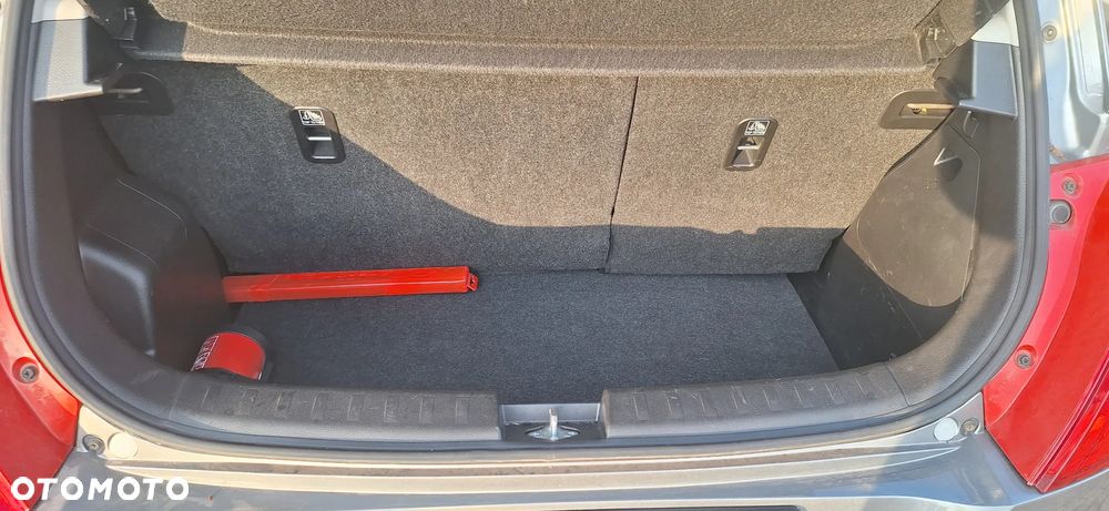 Suzuki Swift 1.2 Club - 11