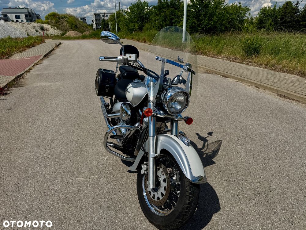 Suzuki Intruder - 6
