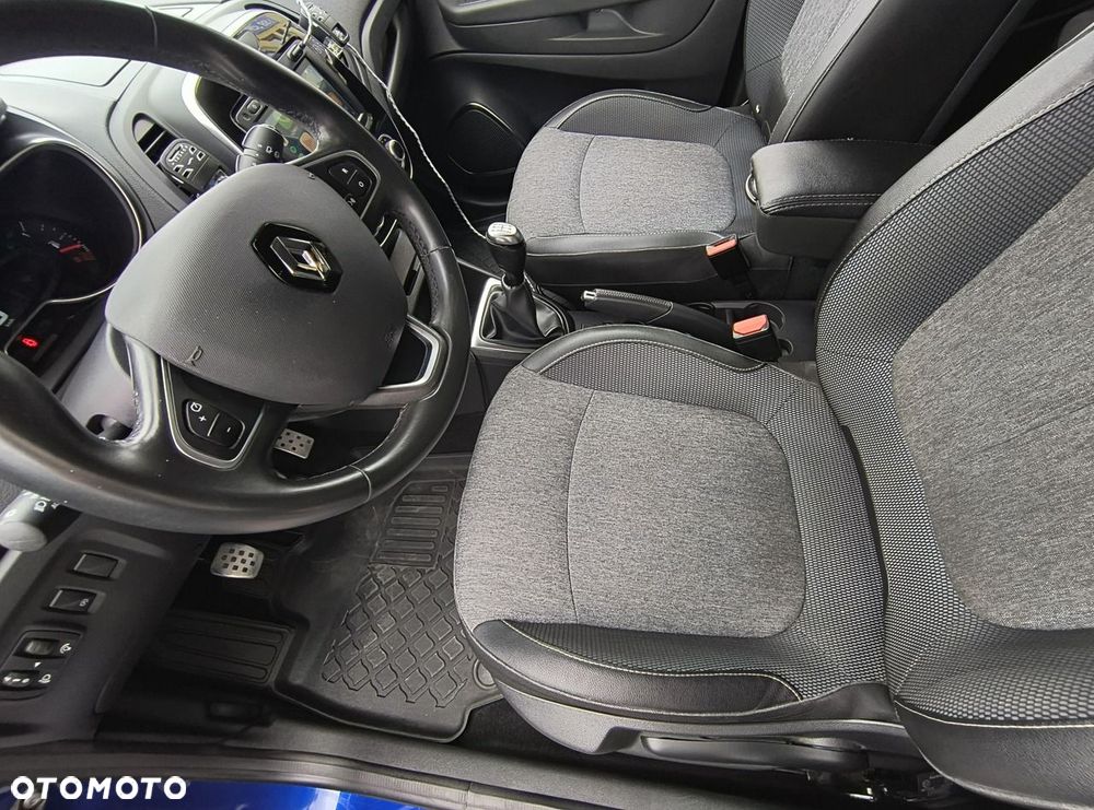Renault Captur ENERGY TCe 90 Experience - 11