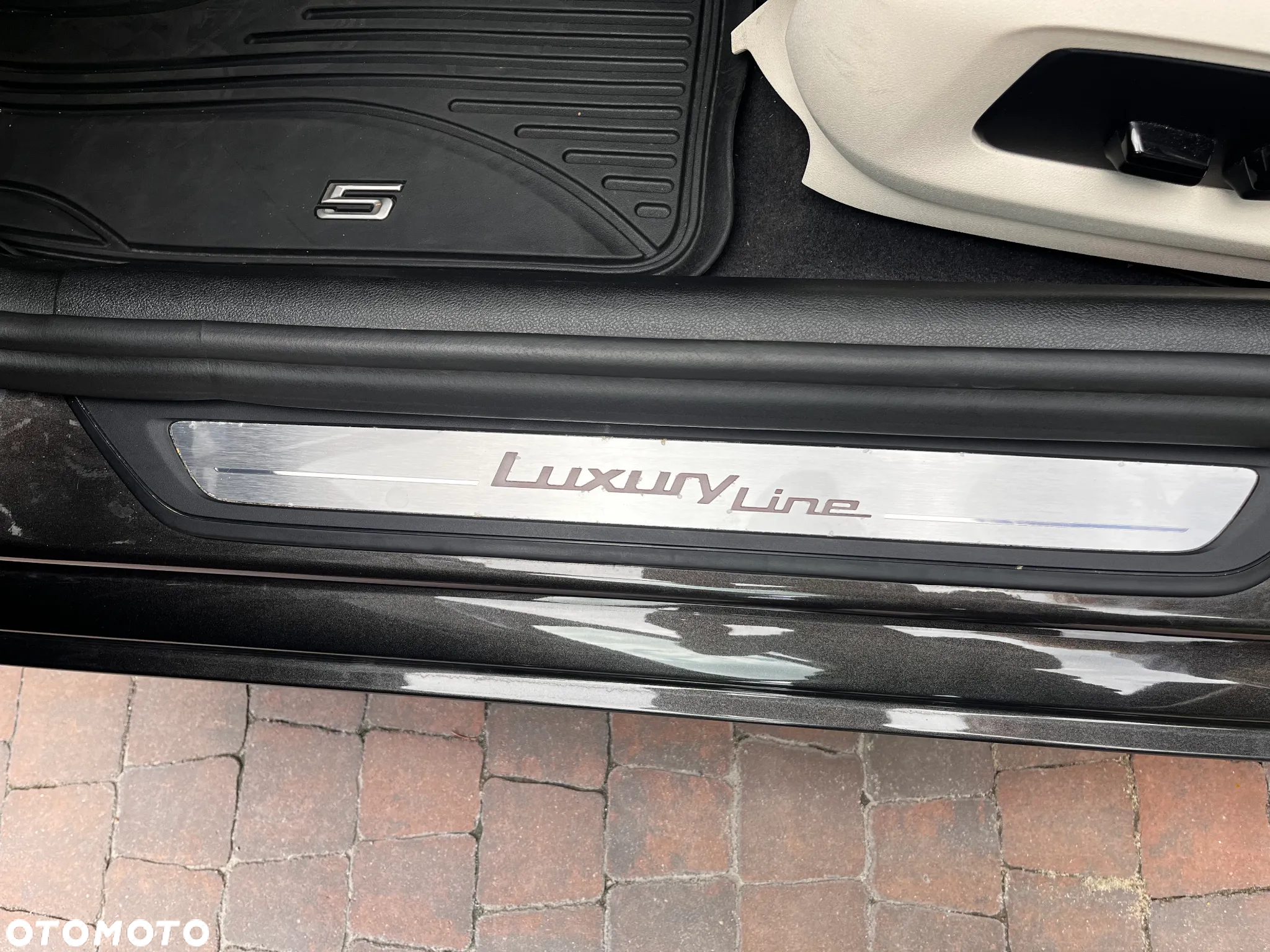 BMW Seria 5 520d Luxury Line - 15