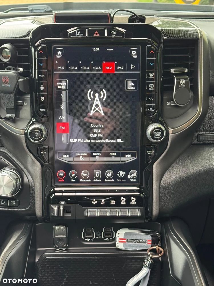 RAM 1500 5.7 Crew Cab Rebel - 21