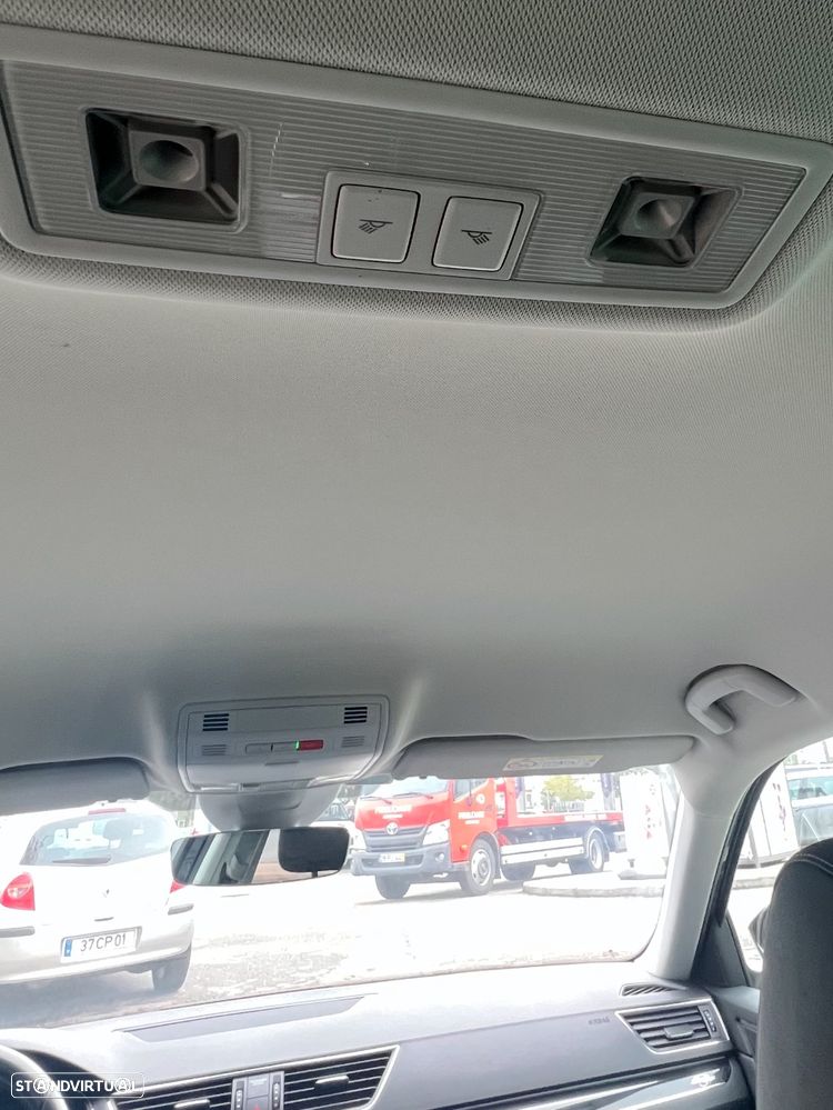 Skoda Superb Break 1.4 TSI iV Laurin&Klement DSG - 17