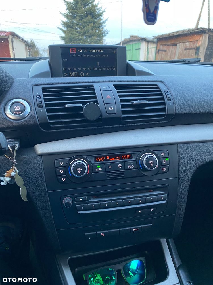 BMW Seria 1 118d - 11
