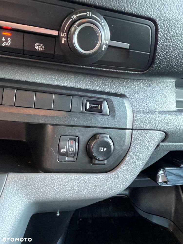 Toyota proace - 12