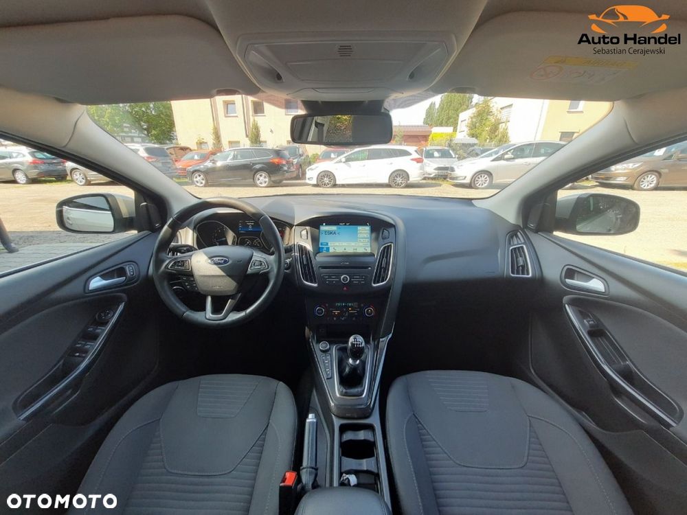 Ford Focus 1.5 EcoBoost STart-Stopp-System TITANIUM - 5