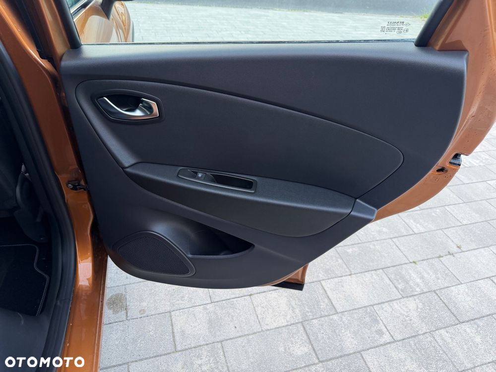 Renault Captur - 15