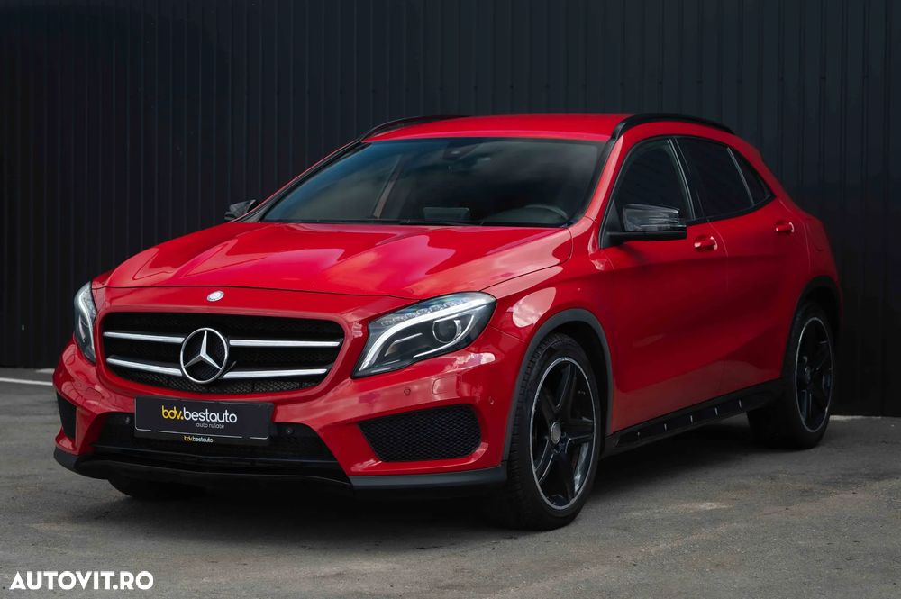 Mercedes-Benz GLA 220 CDI 4MATIC 7G-DCT AMG Line - 33