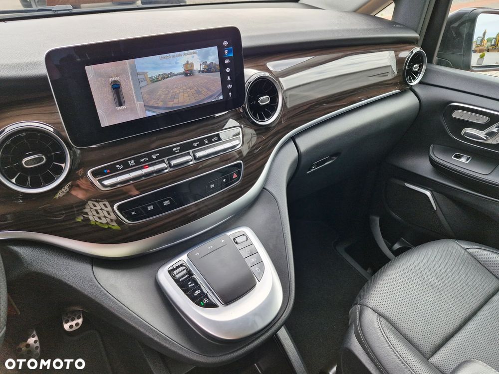 Mercedes-Benz Klasa V 300 d 4-Matic Avantgarde 9G-Tronic (d³ugi) - 15