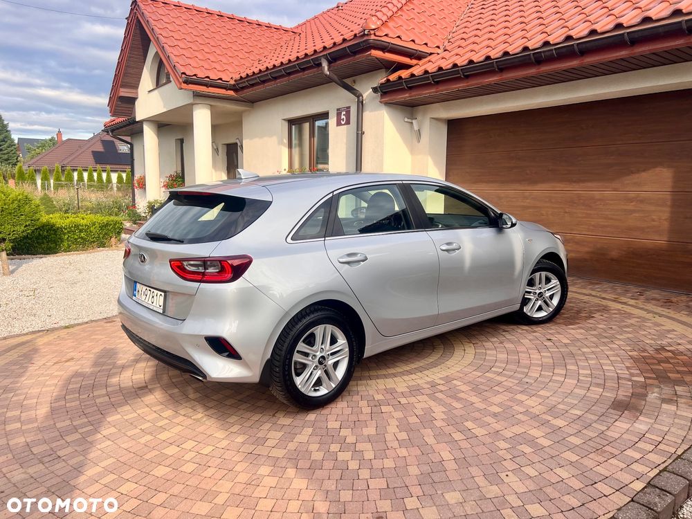 Kia Ceed 1.6 CRDi SCR L - 22