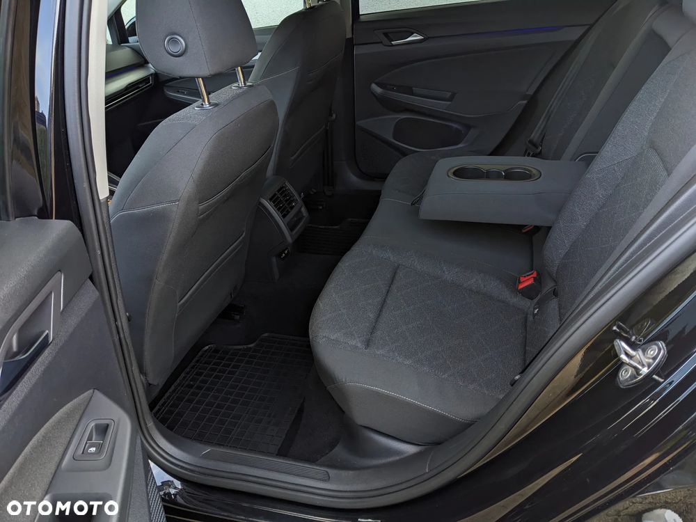 Volkswagen Golf Variant - 26