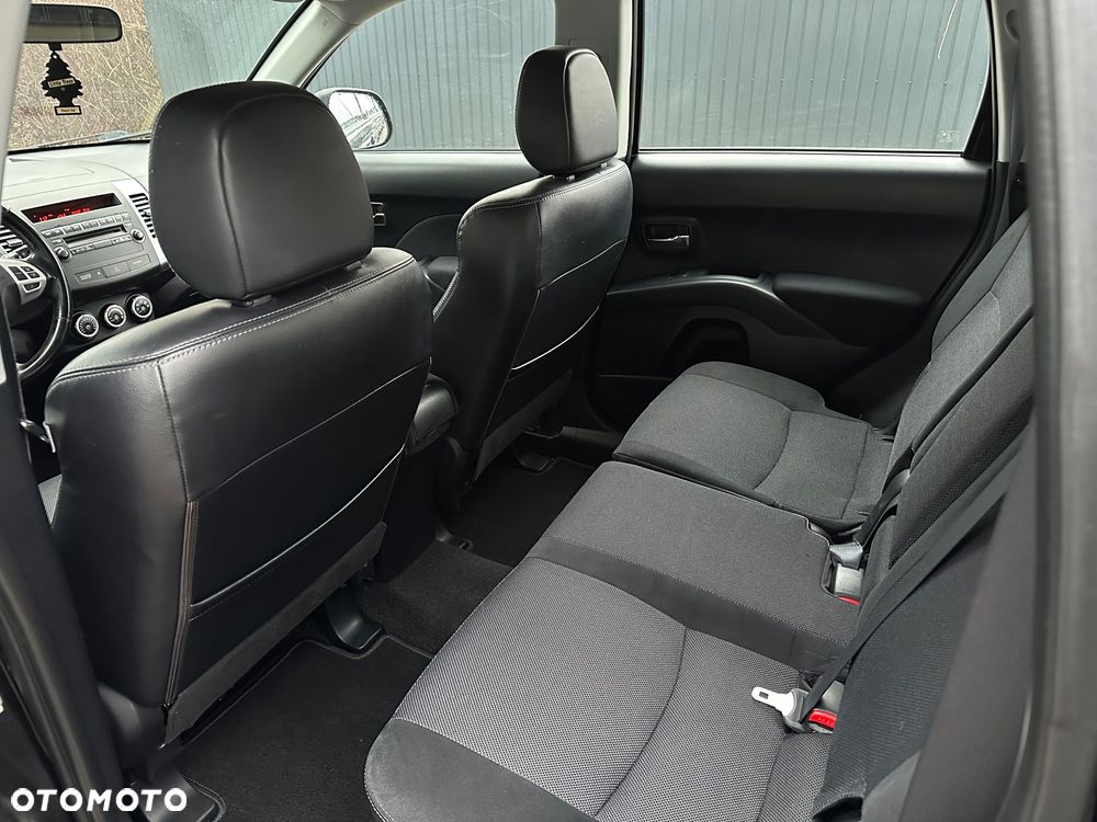 Citroën C-Crosser 2.2 HDi Exclusive - 15