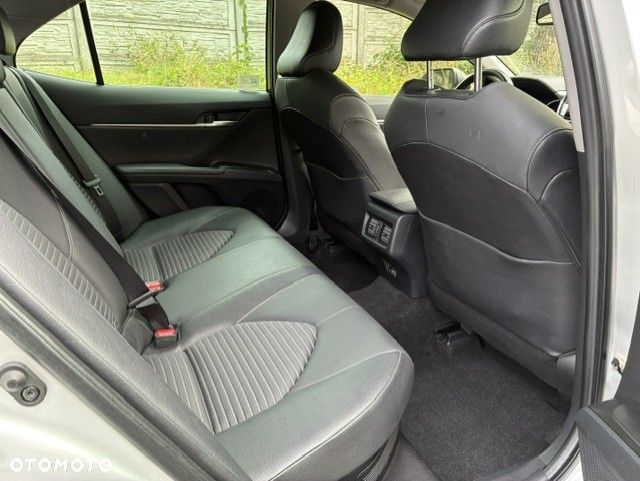 Toyota Camry 2.5 Hybrid Prestige CVT - 20