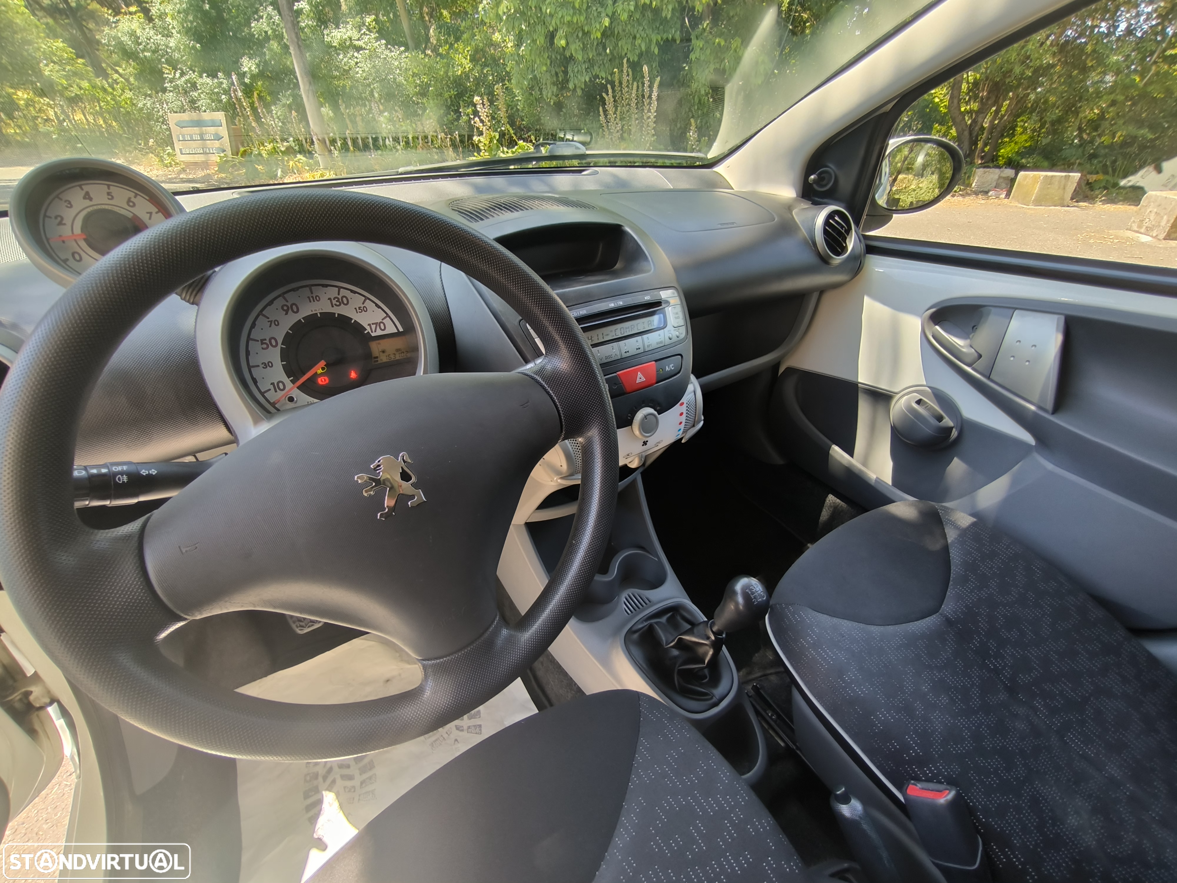 Peugeot 107 1.0 Active - 6
