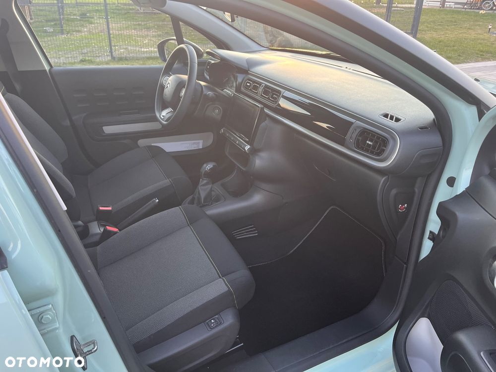 Citroën C3 1.2 PureTech Shine - 18