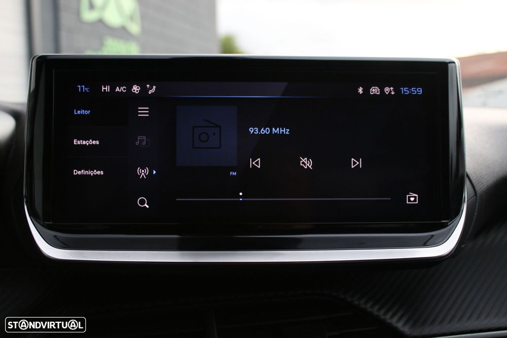 Peugeot 2008 1.2 PureTech Allure - 31