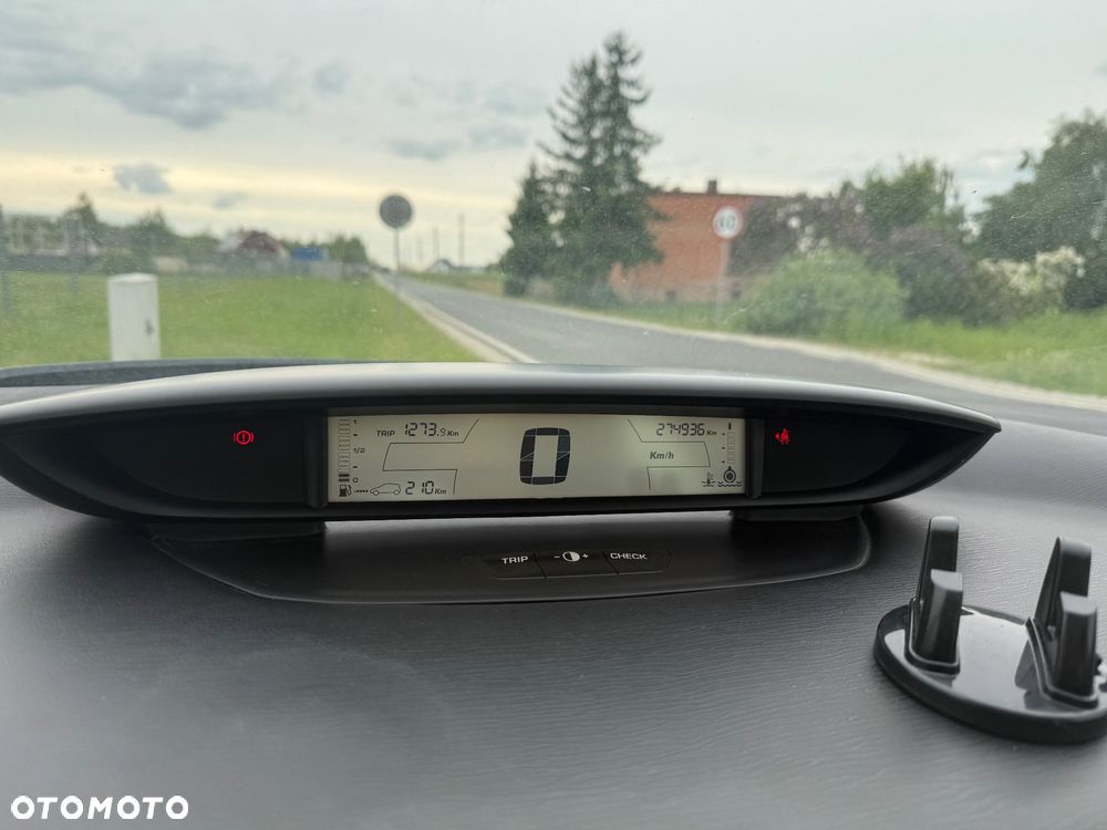 Citroën C4 1.6 HDi Equilibre - 7