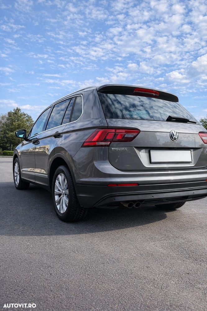 Volkswagen Tiguan 2.0 TDI SCR 4Motion DSG Comfortline - 4