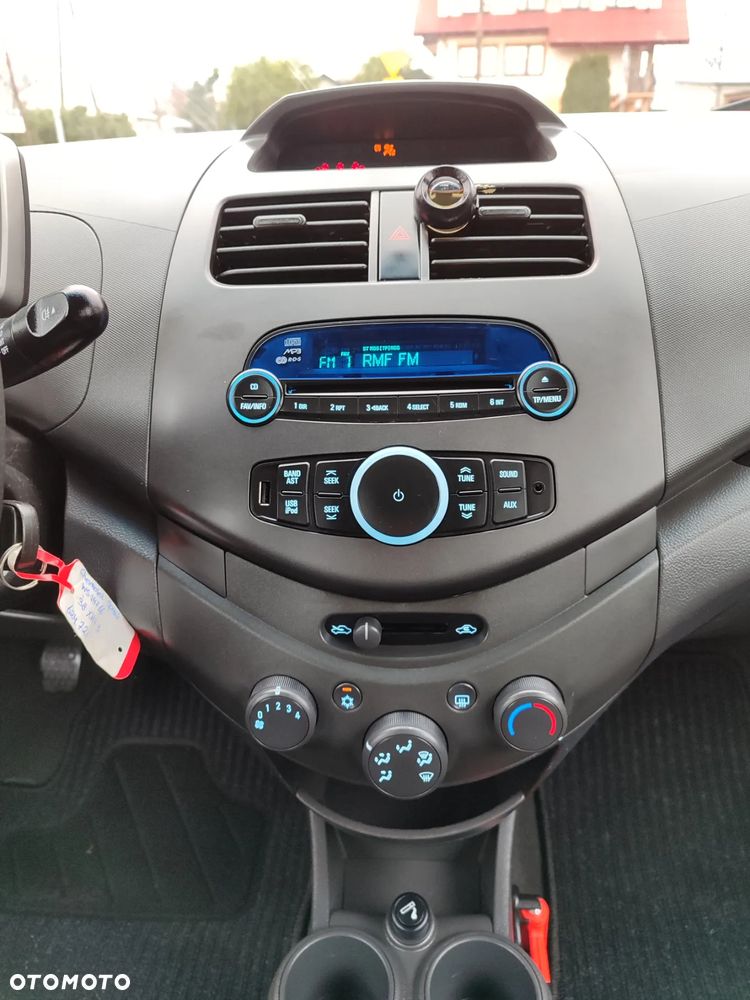 Chevrolet Spark 1.0 LT - 20