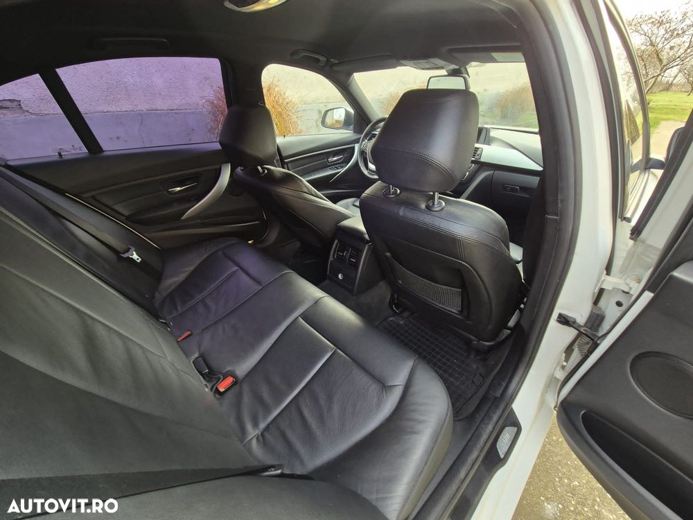 BMW Seria 3 318d - 16