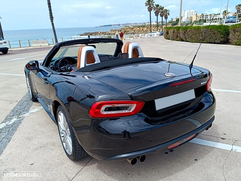 Fiat 124 Spider 1.4 MultiAir Turbo - 10