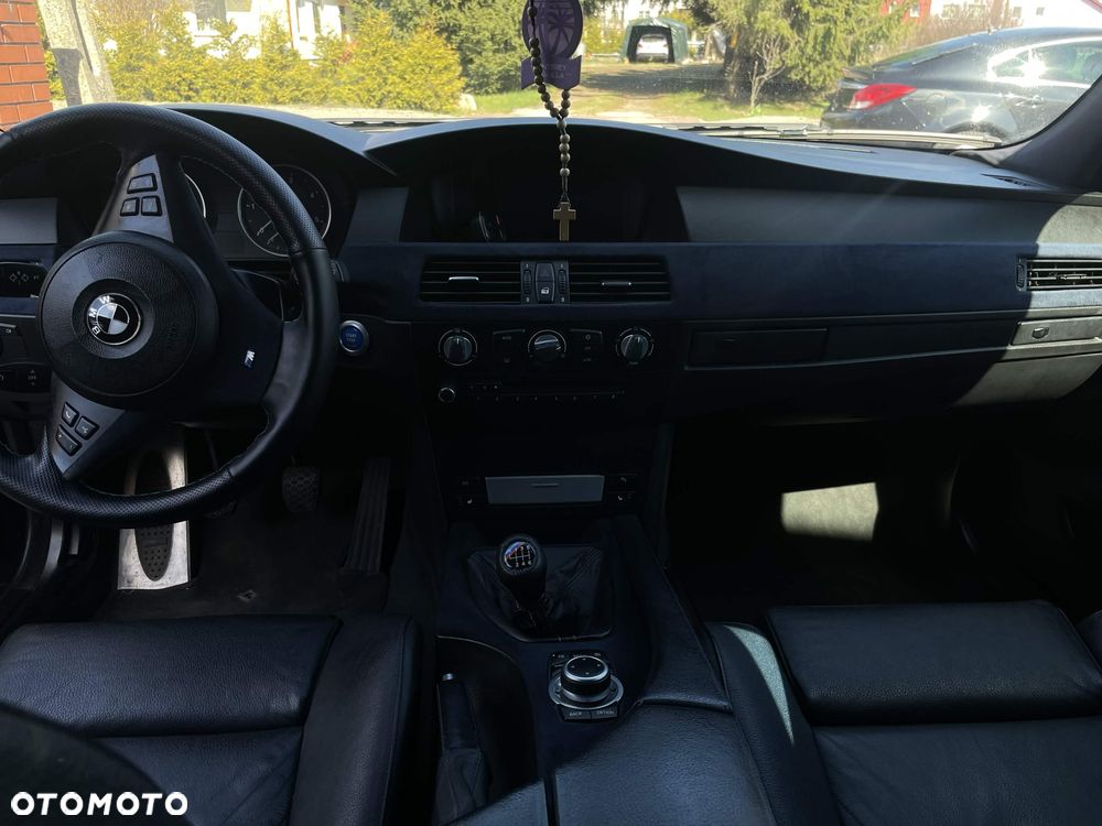 BMW Seria 5 520d - 4