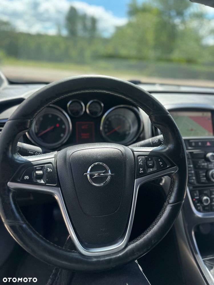 Opel Astra 1.7 CDTI Cosmo - 9