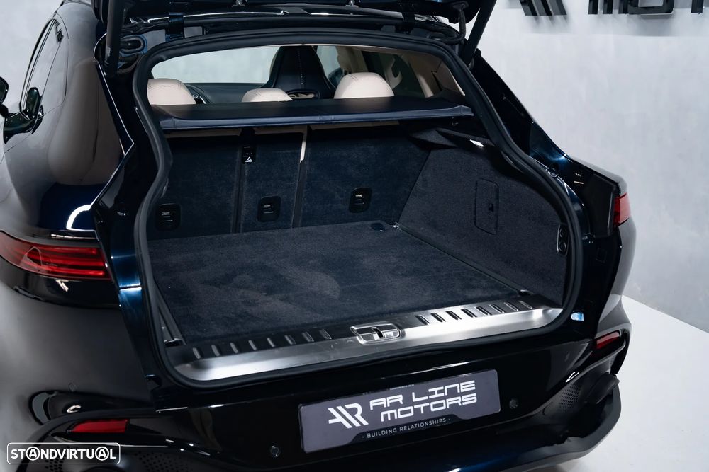 Aston Martin DBX Standard - 11