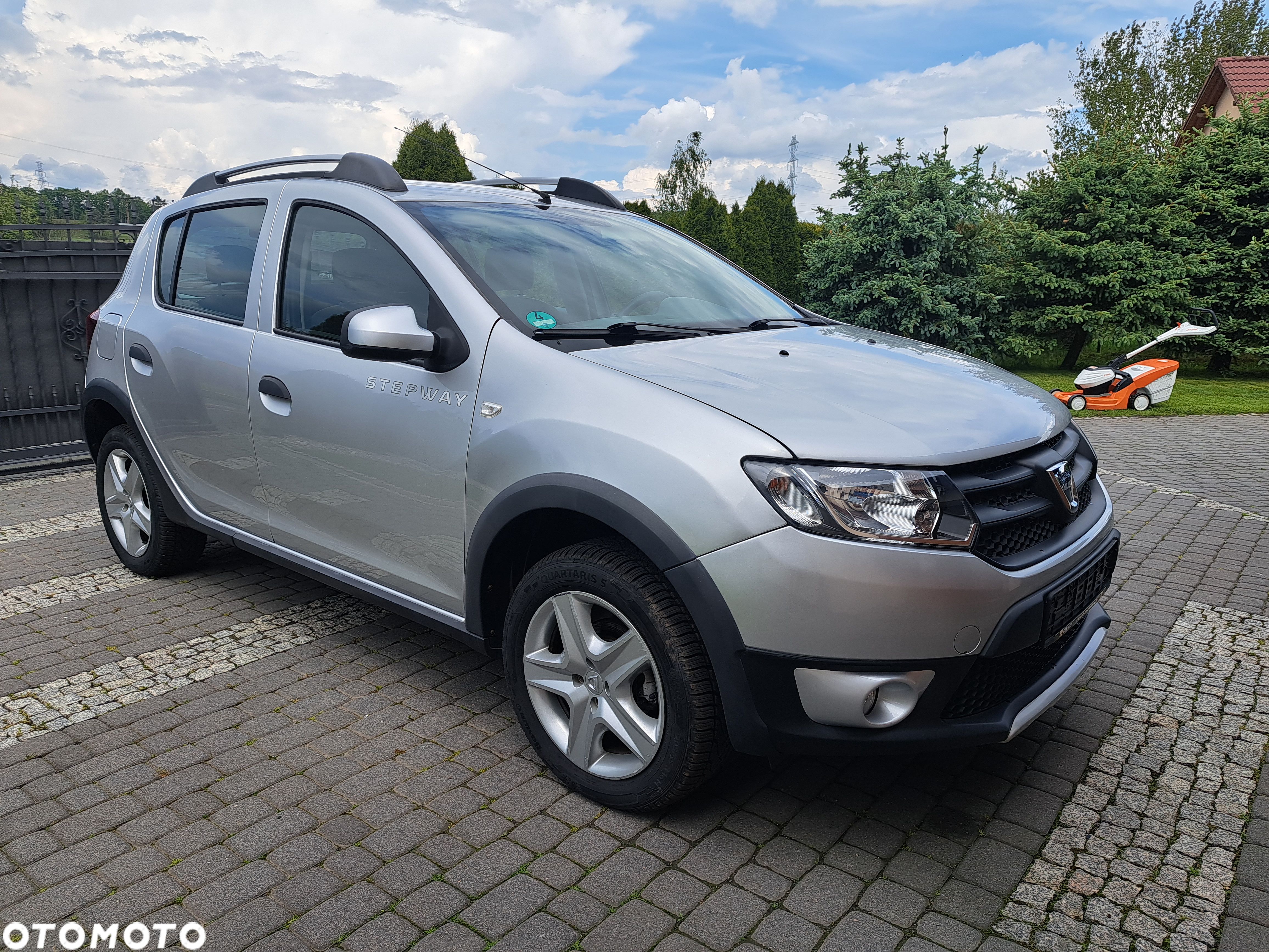Dacia Sandero Stepway 0.9 TCe Laureate - 1