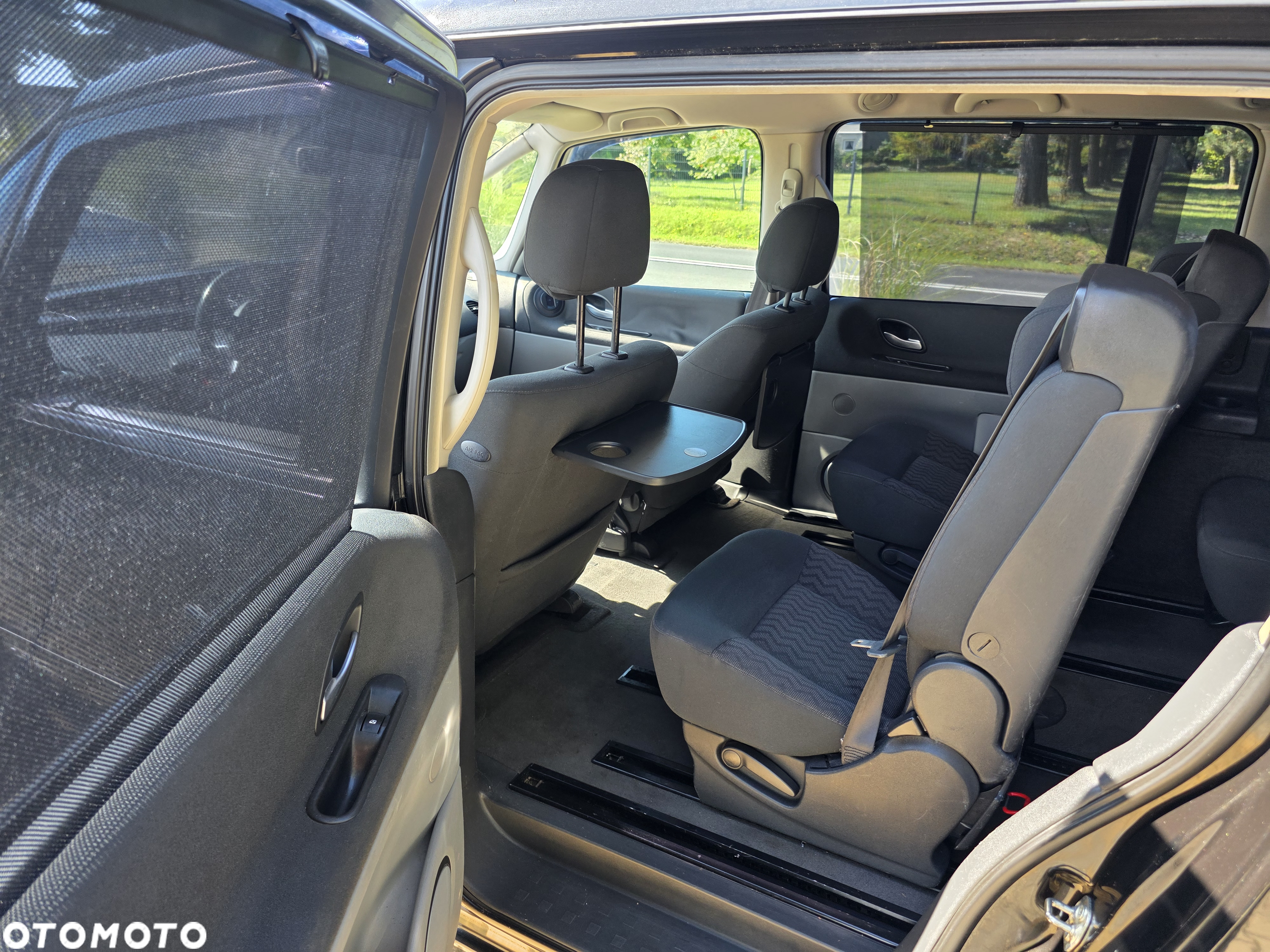 Renault Espace 2.0 dCi Dynamique - 11