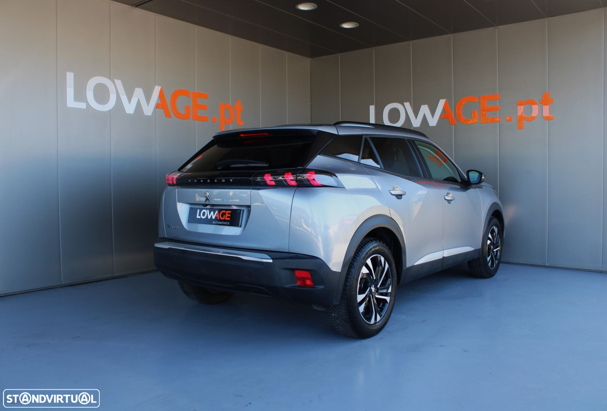 Peugeot e-2008 50 kWh Allure - 3