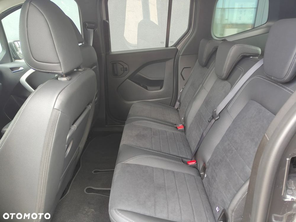 Mercedes-Benz Klasa T 180 d Progressive - 12
