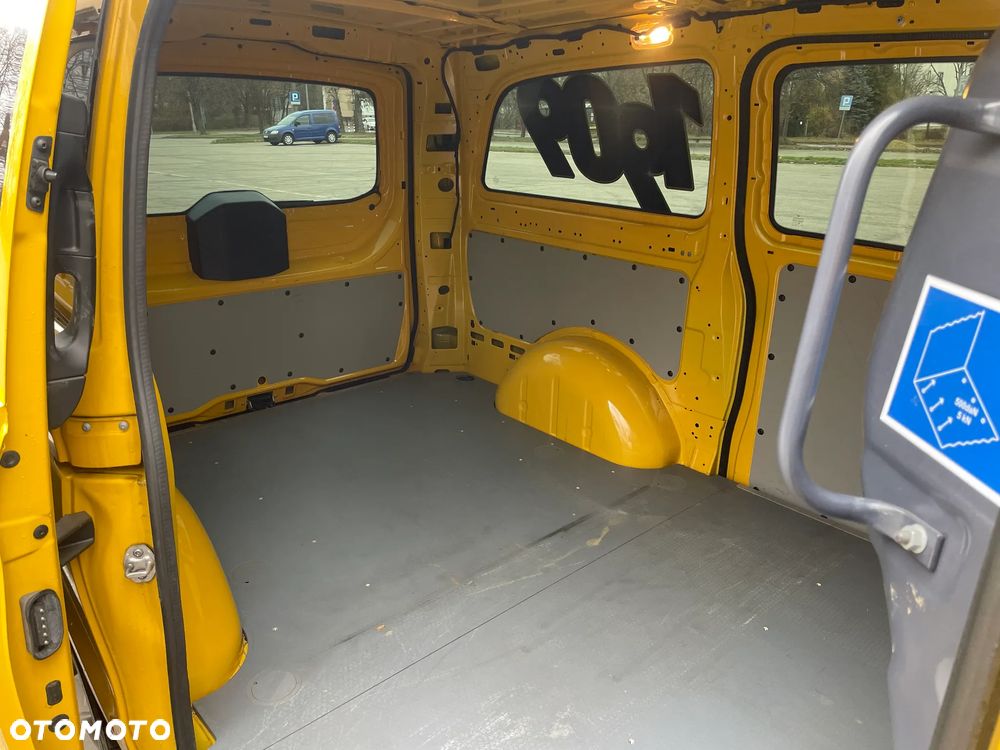 Mercedes-Benz VITO - 23