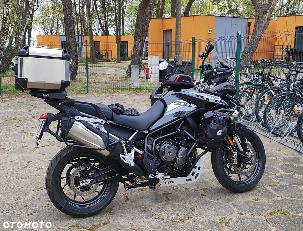 Triumph Tiger - 9
