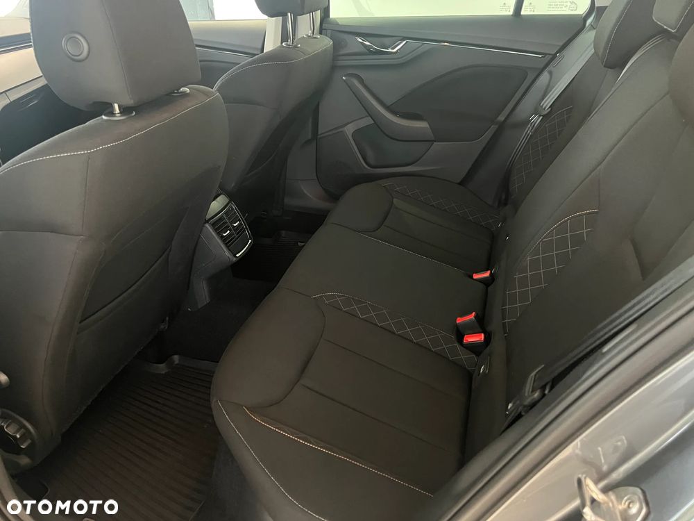 Skoda Scala 1.0 TSI Ambition DSG - 11
