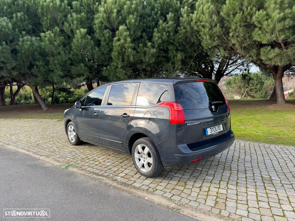 Peugeot 5008 HDI FAP 110 Active - 10