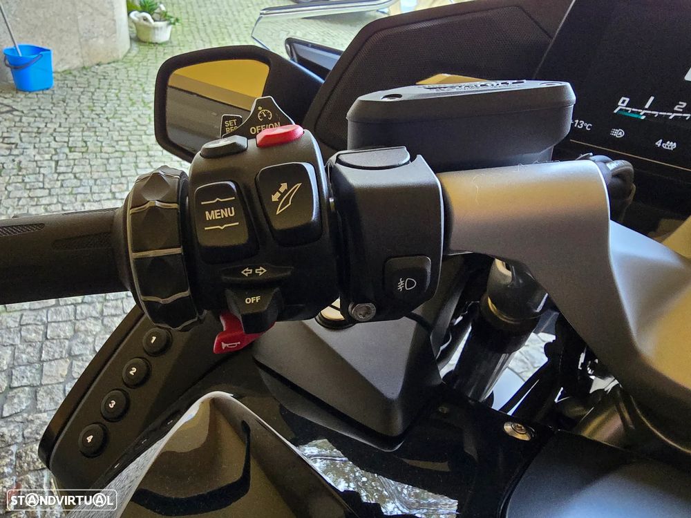 BMW R 1250 RT RT Triple Black - 15