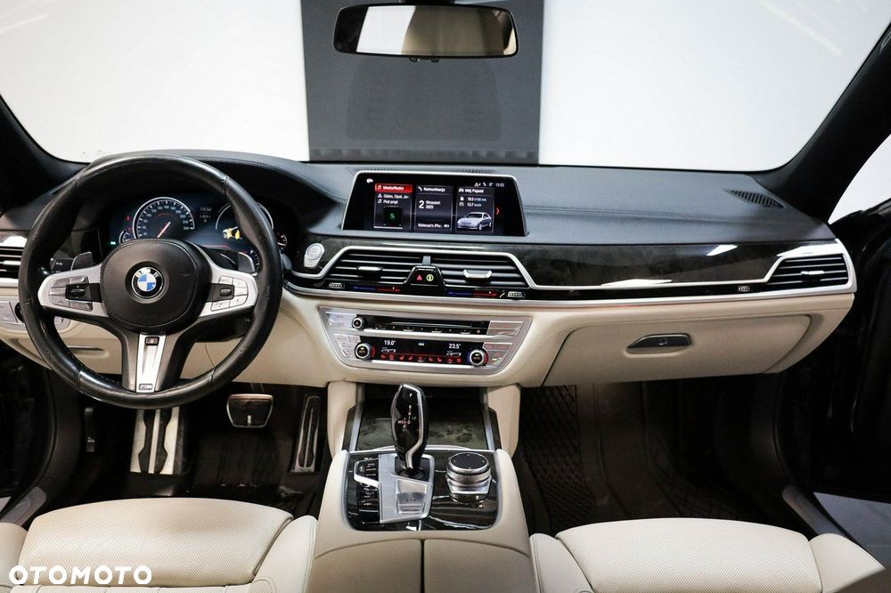 BMW Seria 7 - 17