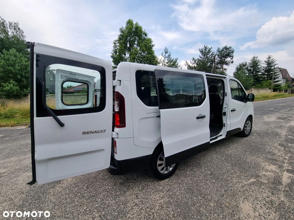 Renault Trafic - 23
