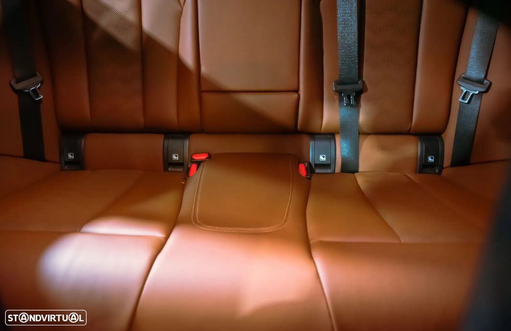 BMW M3 Competition M xDrive - 48