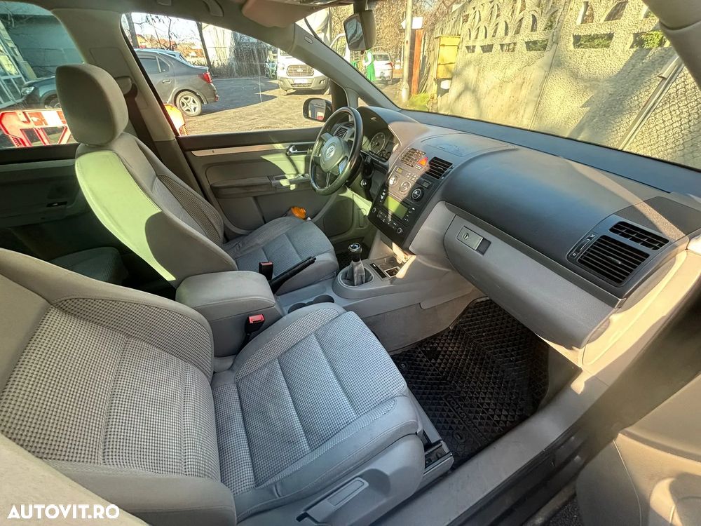 Volkswagen Touran 1.9TDI Trendline - 4