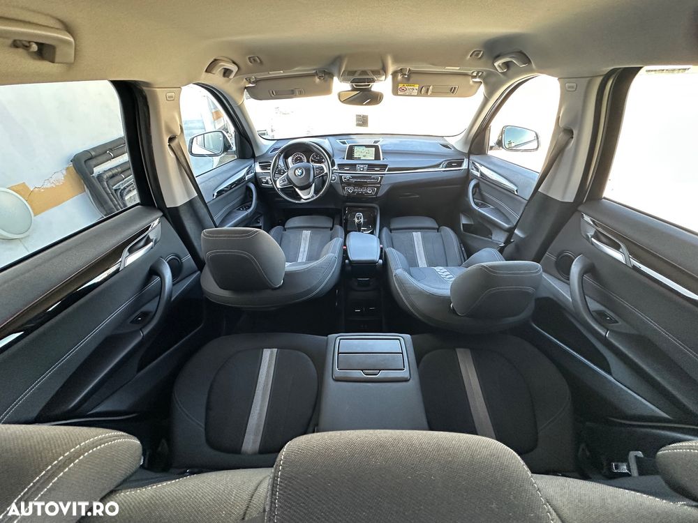 BMW X1 xDrive18d Aut. Sport Line - 6