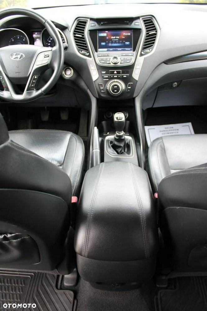 Hyundai Santa Fe 2.2 CRDI Premium - 25