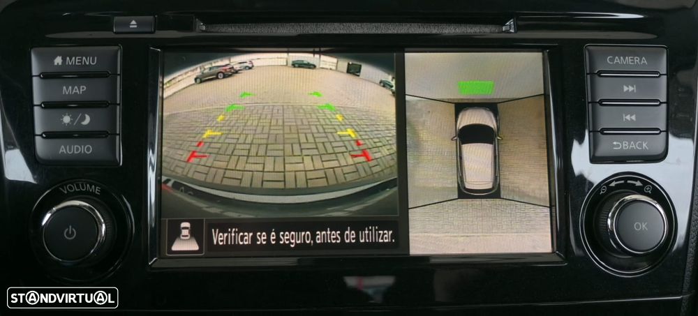 Nissan Qashqai 1.3 DIG-T N-Connecta - 25