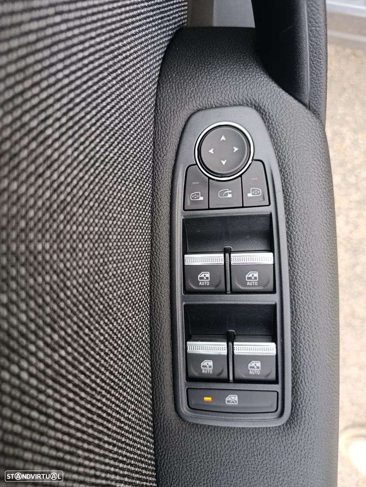 Renault Symbioz 1.3 Mild Hybrid Techno - 15