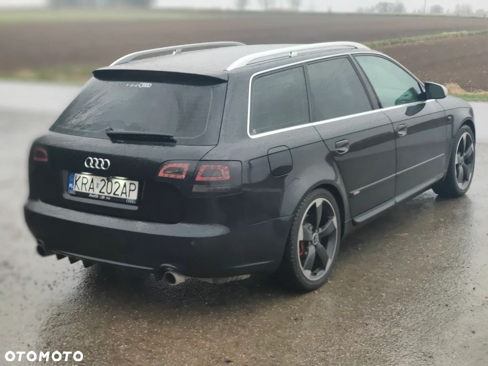 Audi A4 Avant 2.0 T FSI quattro - 9